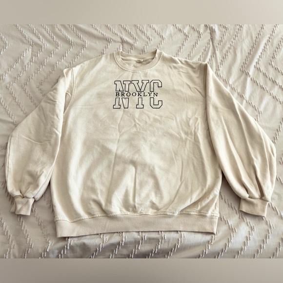 Urban Outfitters NYC Brooklyn Soft Pullover Crewneck Sweater Sz M Streetwear - Picture 6 of 8